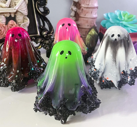 DIY Resin Ghosts with Jessica Abella